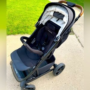 Nuna TAVO stroller Caviar Color (Black)
